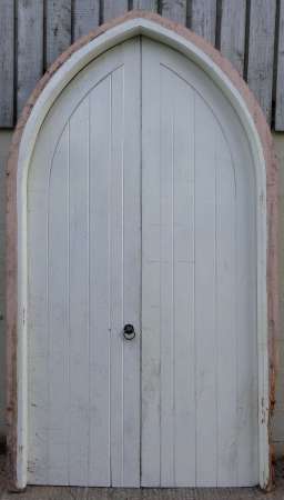 2016-12-10-arched-church-door-3a-450